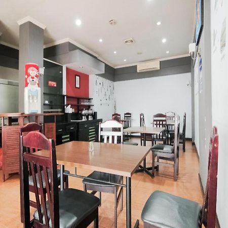 Hotel K77 Dumai Bagian luar foto