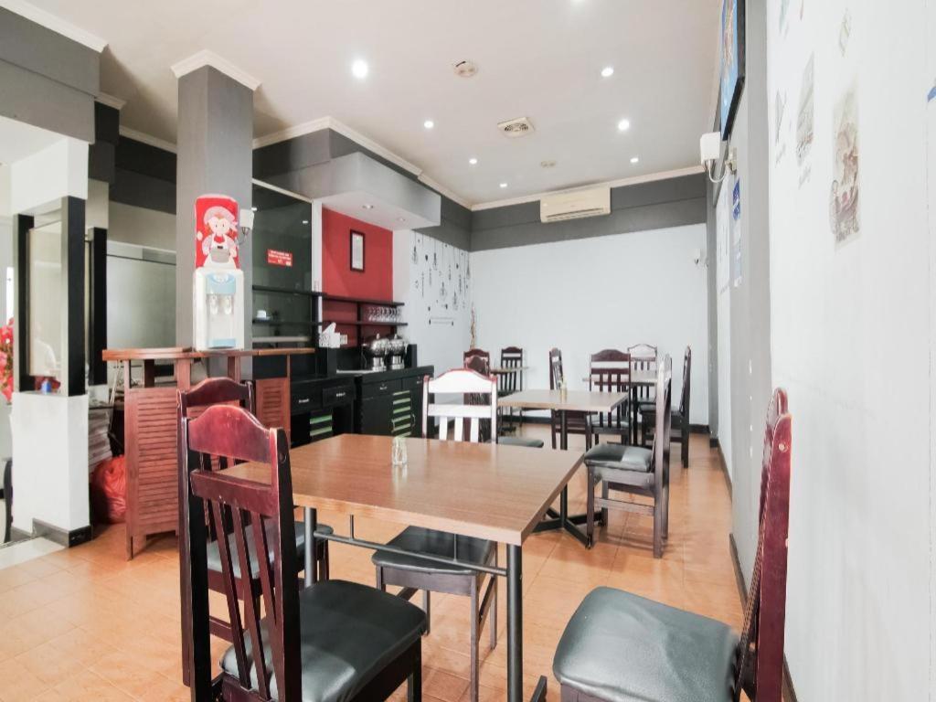 Hotel K77 Dumai Bagian luar foto
