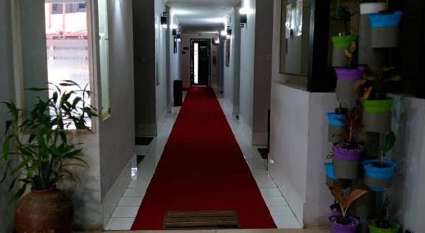 Hotel K77 Dumai Bagian luar foto