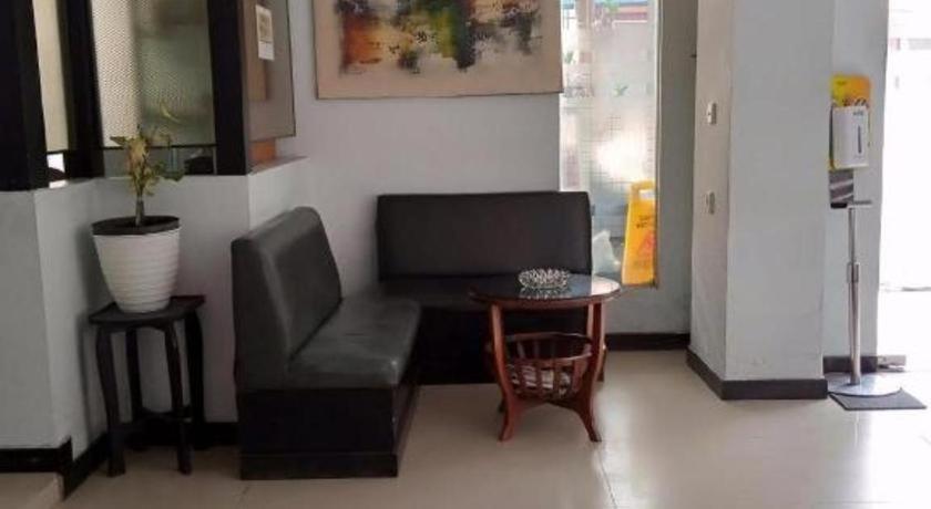 Hotel K77 Dumai Bagian luar foto