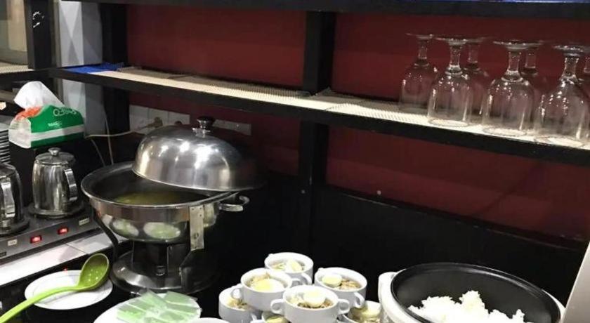 Hotel K77 Dumai Bagian luar foto