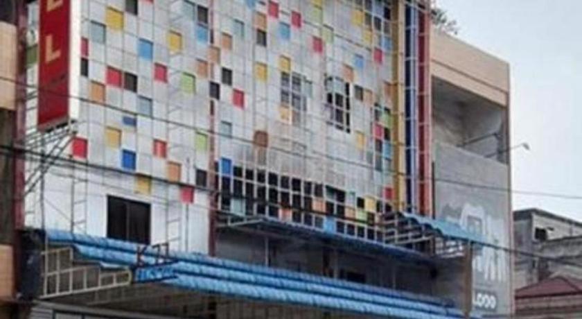 Hotel K77 Dumai Bagian luar foto